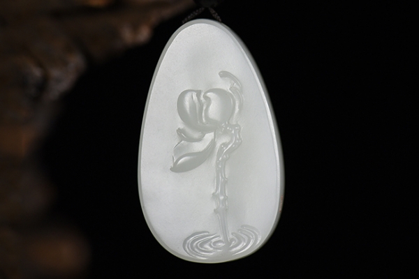 和田玉吊墜價格多少錢？和田玉吊墜圖片