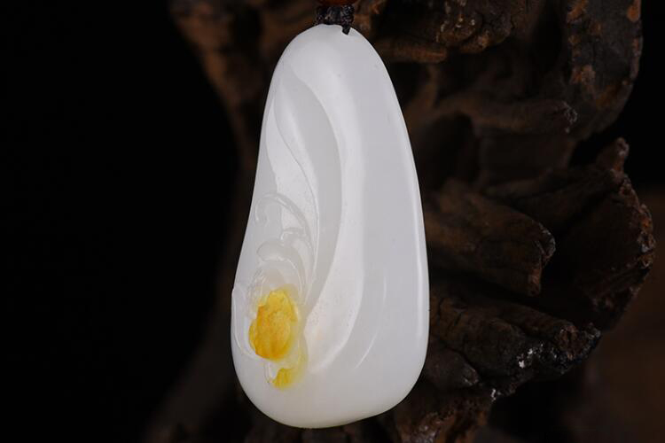 和田羊脂玉價(jià)格高漲，是否值得入手？（8）
