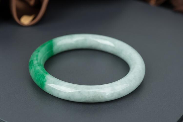 玉器飾品該如何保養(yǎng)？玉器保養(yǎng)的方法介紹（1）