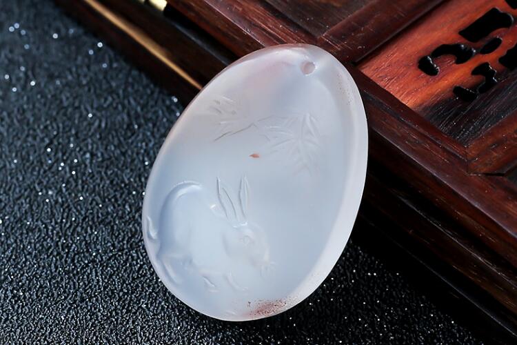 白色的玉只有和田玉嗎？白色南紅精品欣賞（2）