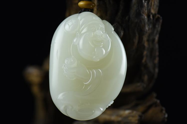玉和翡翠的區(qū)別是什么？玉和翡翠圖集賞析（3）