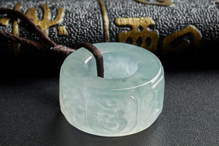 翡翠圖片大全，精品翡翠飾品欣賞（8）