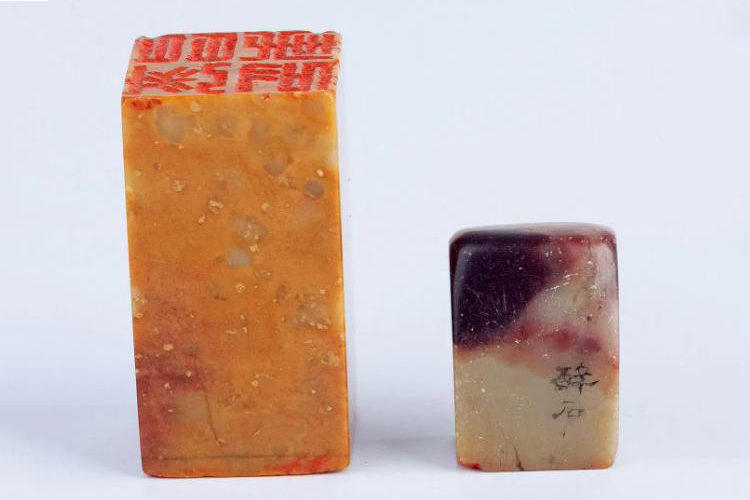 雞血石報(bào)價(jià)是多少？是什么影響雞血石報(bào)價(jià)？（2）