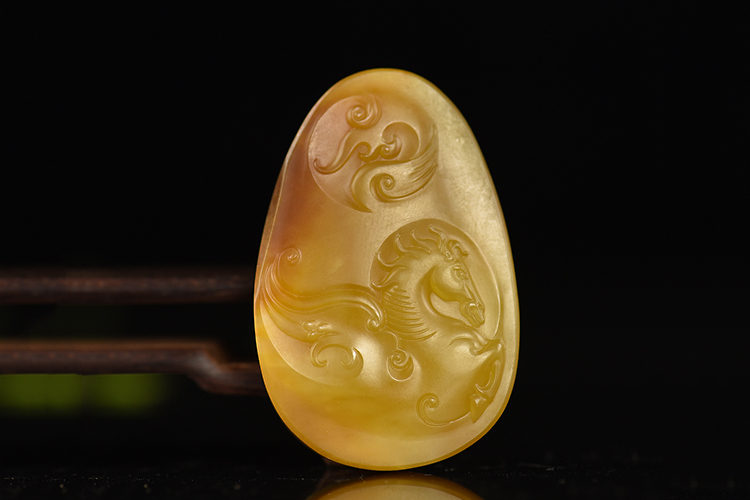 和闐玉介紹，和闐玉與和田玉是同一個品種嗎？（8）