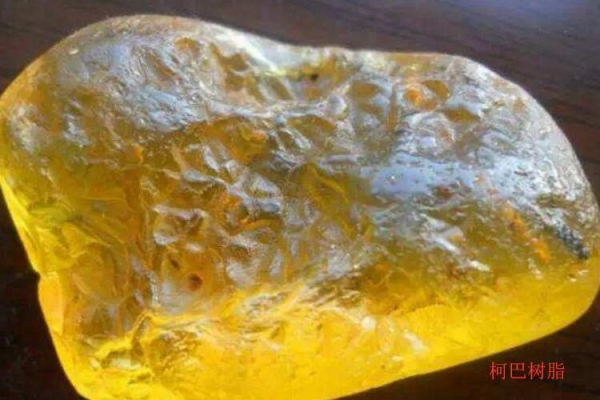 柯巴樹脂和蜜蠟有何關(guān)系？柯巴樹脂有價(jià)值嗎？