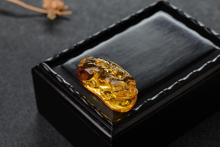 金珀是什么？什么樣的金珀最有價(jià)值？（5）