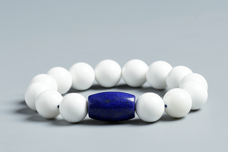 硨磲手鏈價(jià)格為何低廉？硨磲手串價(jià)格是多少？（4）