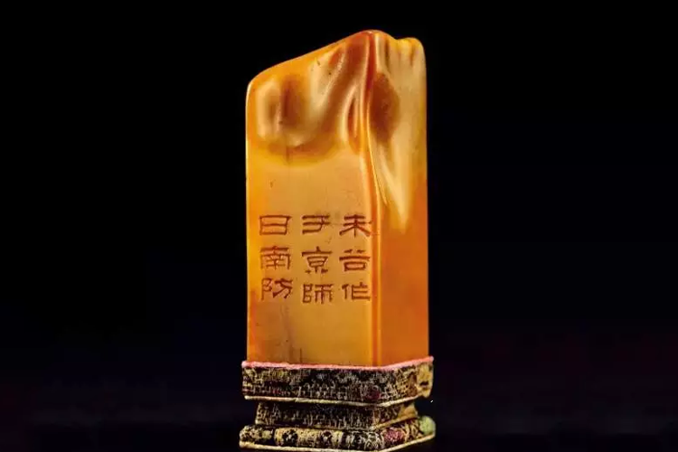 田黃印章價格為什么這么貴？如今還有田黃石嗎？（5）