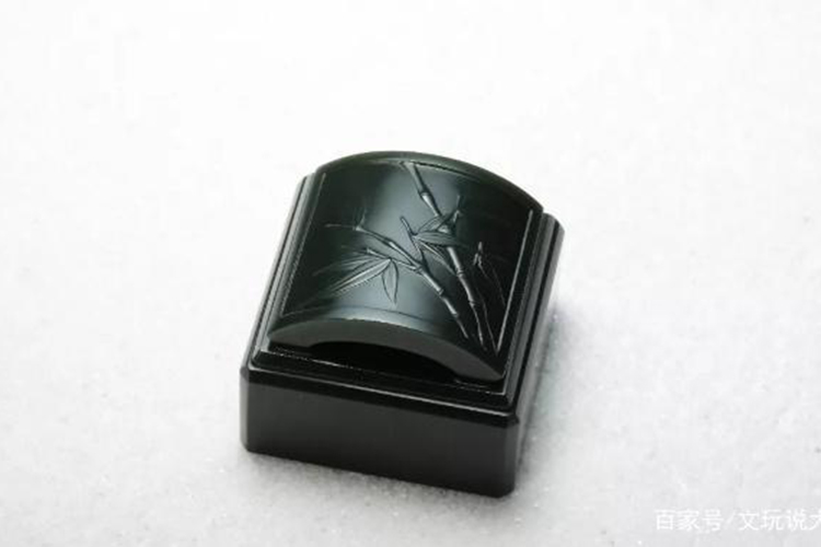 青玉籽料什么樣？用圖片帶你領略青玉籽料的美?。?）