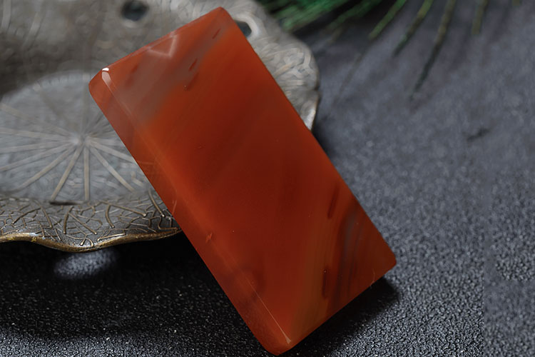 真假南紅冰飄對比照，圖解真假冰飄南紅（1）