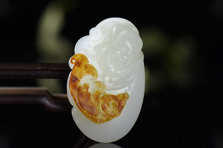 和田羊脂玉和白玉的區(qū)別是什么？和田羊脂玉和白玉誰更好？（2）