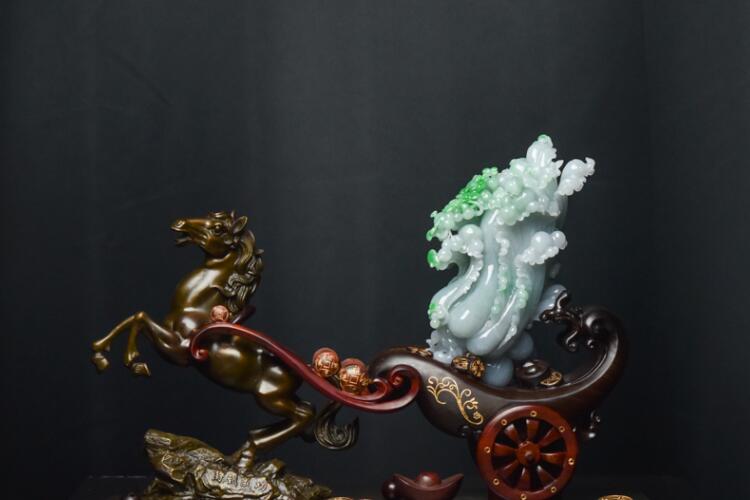 翡翠白菜的寓意有哪些？翡翠白菜精品欣賞（8）