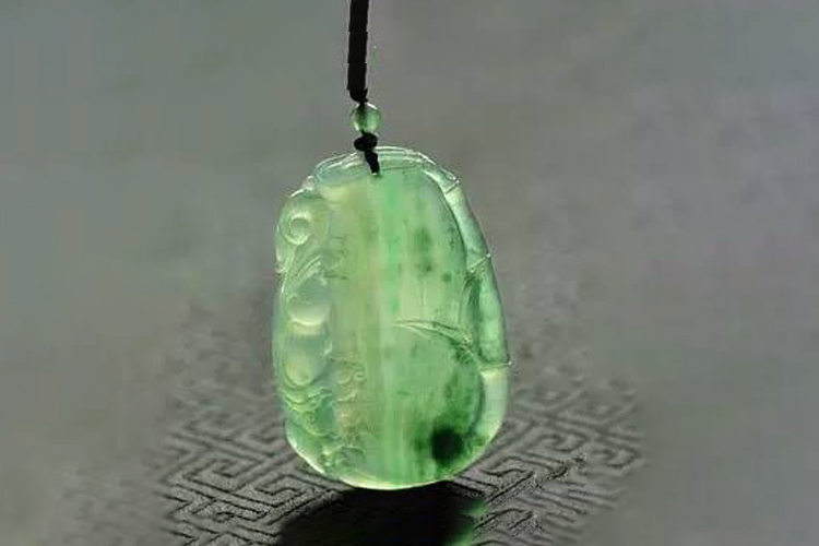 翠絲種翡翠是什么？有什么特點（7）