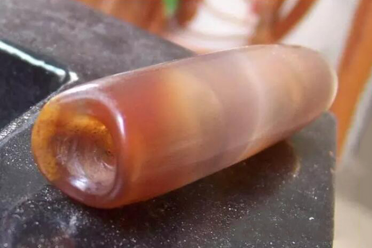 老瑪瑙珠子價(jià)格是多少？老瑪瑙該如何鑒別？（8）