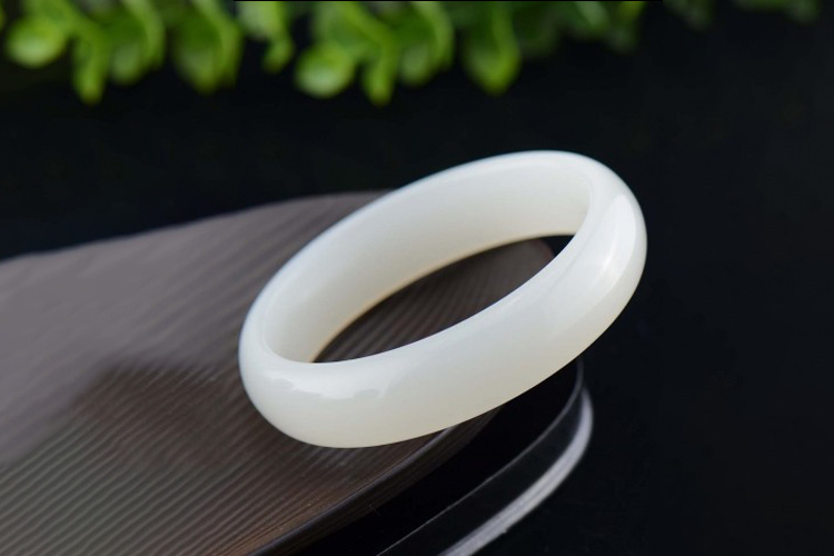 阿富汗玉石價(jià)格是多少？阿富汗玉石價(jià)格高嗎？（5）