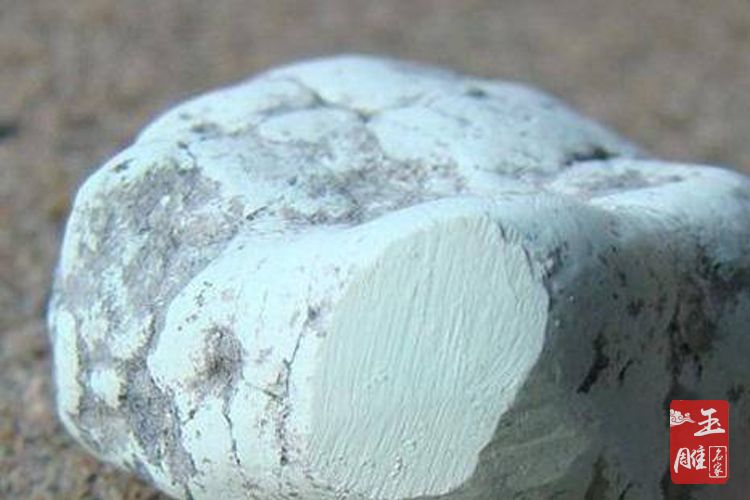 白綠松石多少錢一克？白綠松石是什么？