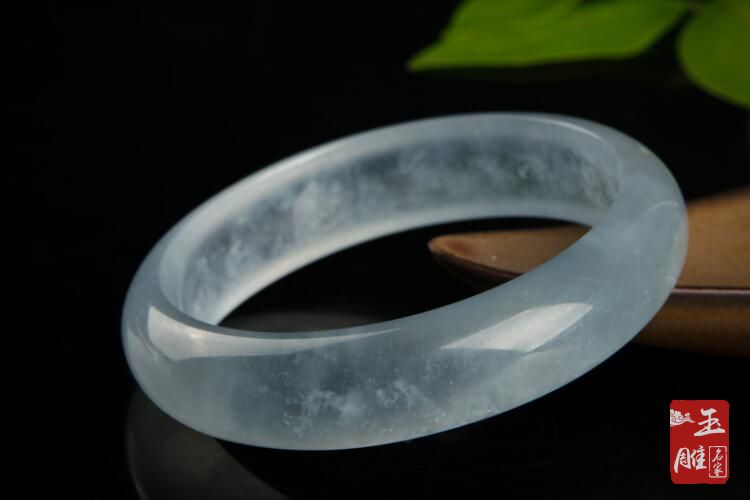 翡翠手鐲價(jià)格-玉雕名家