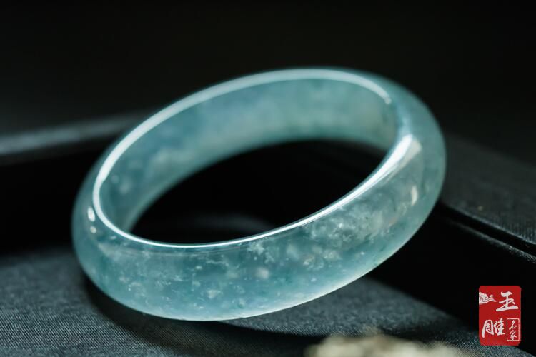 翡翠手鐲價(jià)格-玉雕名家