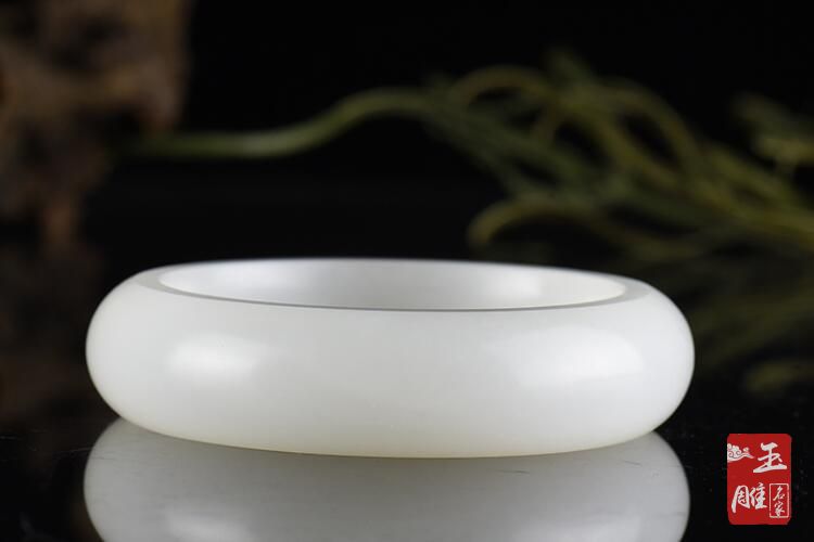 羊脂玉手鐲-玉雕名家