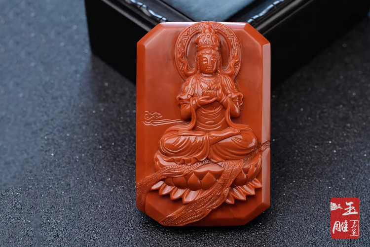南紅瑪瑙什么顏色最好-玉雕名家