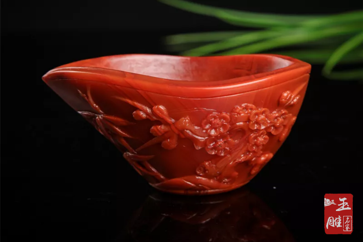 南紅瑪瑙什么顏色最好-玉雕名家