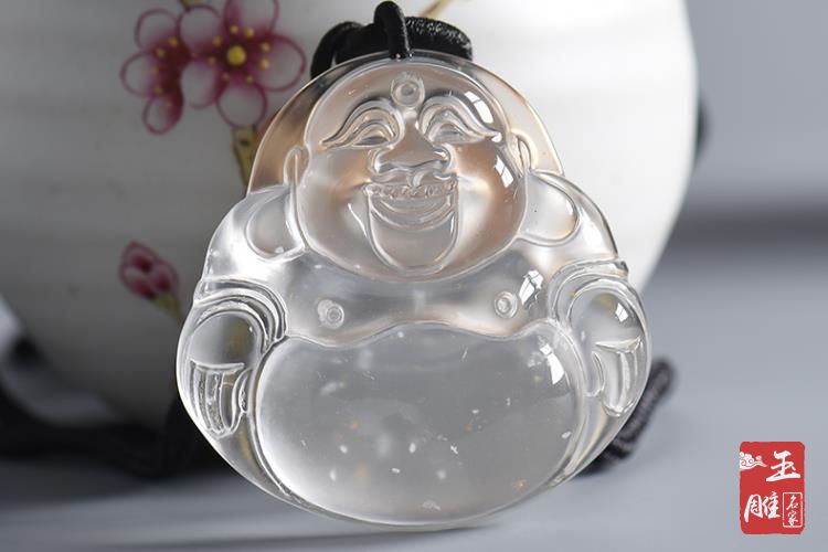 水沫玉和翡翠的區(qū)別-玉雕名家